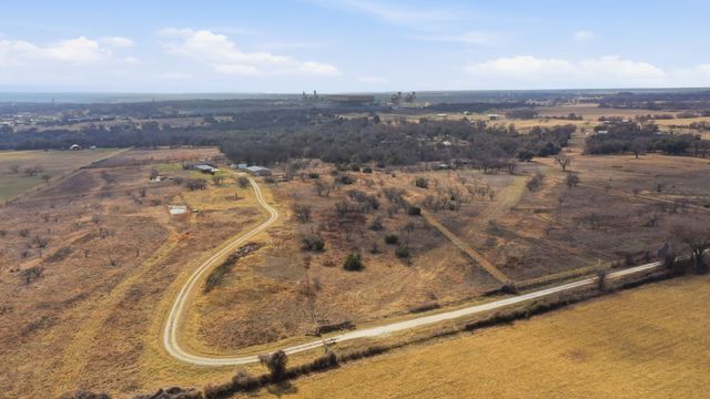 8005 Contrary Creek Road, Granbury, TX 76048