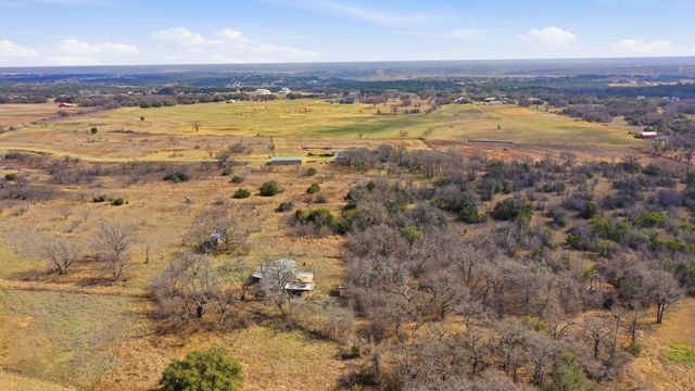 8005 Contrary Creek Road, Granbury, TX 76048