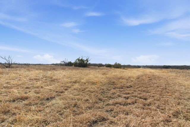 8005 Contrary Creek Road, Granbury, TX 76048