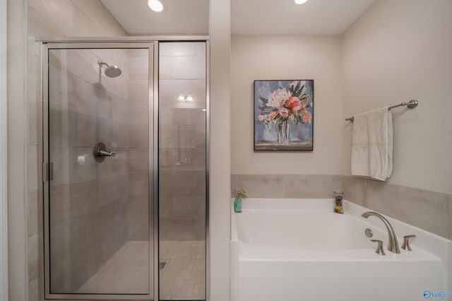 107 Fowler Creek Way, Hazel Green, AL 35750