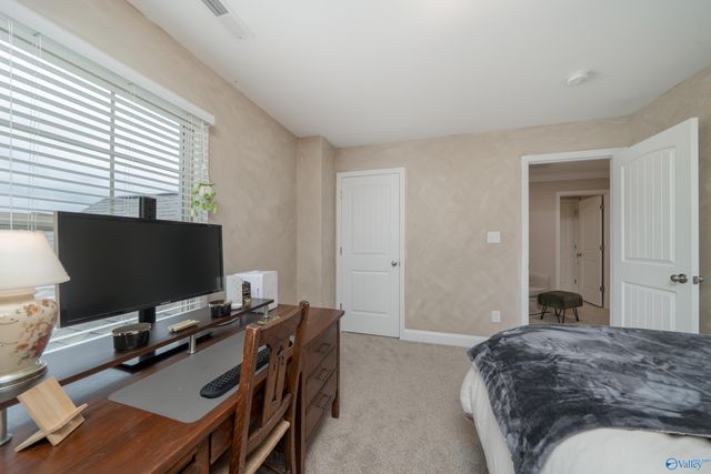 107 Fowler Creek Way, Hazel Green, AL 35750