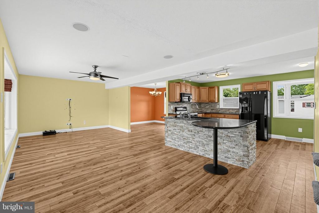 12 VICKSBURG RD, CLEMENTON, NJ 08021 — photo 2