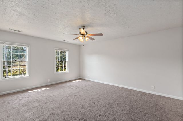 7408 River Park Dr, Nashville, TN 37221