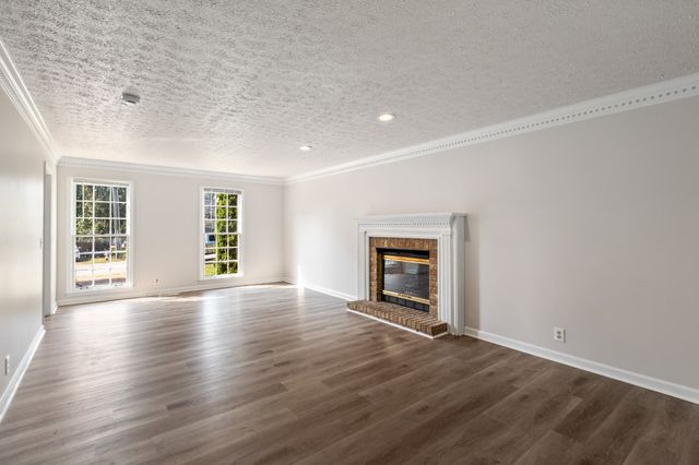 7408 River Park Dr, Nashville, TN 37221