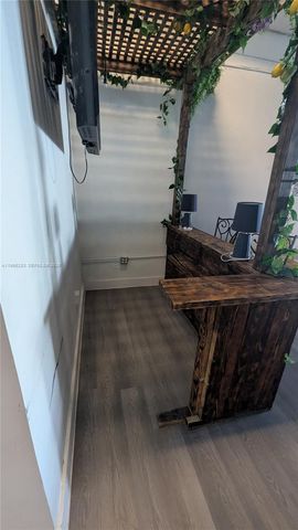 1020 71st St R-106, Miami Beach, FL 33141