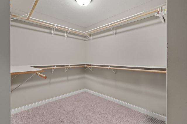 3203 BALLARD MILL DR, Columbia, MO 65203