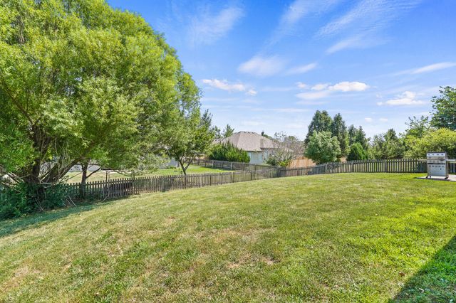 3203 BALLARD MILL DR, Columbia, MO 65203