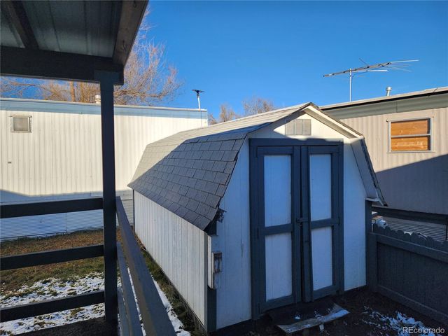 729 17th Avenue, Longmont, CO 80501