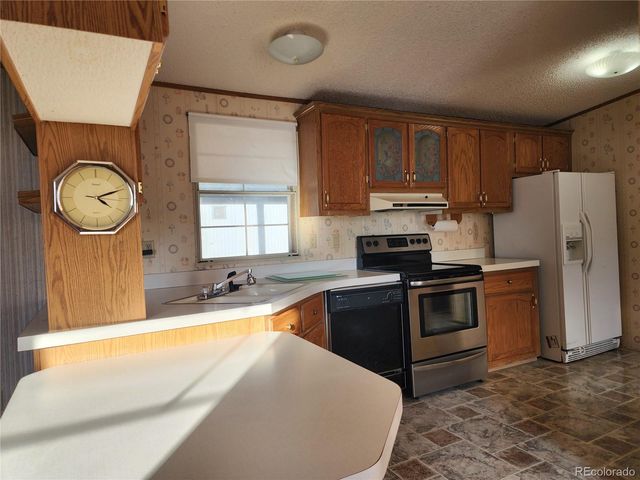 729 17th Avenue, Longmont, CO 80501