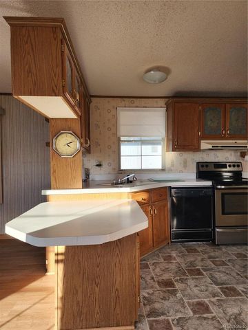 729 17th Avenue, Longmont, CO 80501