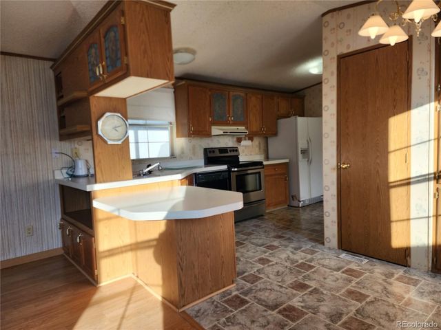 729 17th Avenue, Longmont, CO 80501