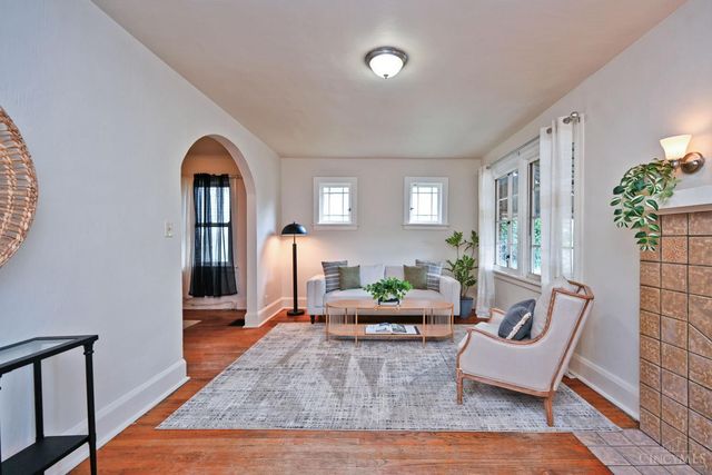 1134 Fairbanks Avenue, Cincinnati, OH 45205