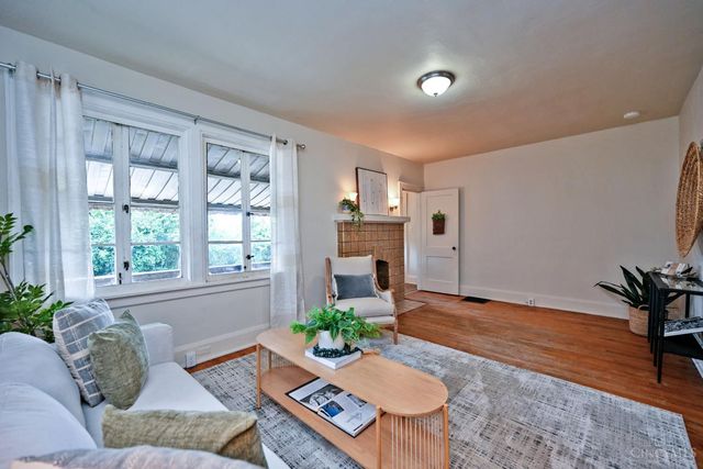 1134 Fairbanks Avenue, Cincinnati, OH 45205