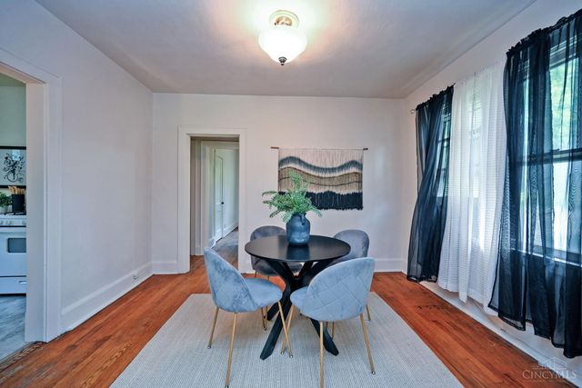 1134 Fairbanks Avenue, Cincinnati, OH 45205