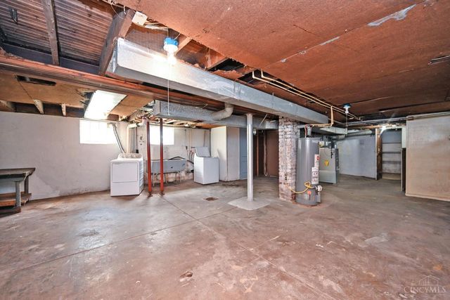 1134 Fairbanks Avenue, Cincinnati, OH 45205