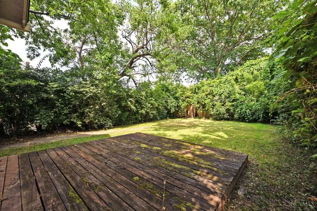 1134 Fairbanks Avenue, Cincinnati, OH 45205