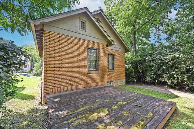 1134 Fairbanks Avenue, Cincinnati, OH 45205