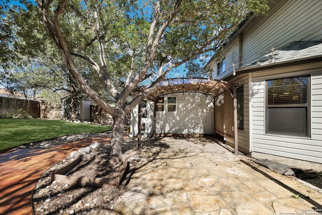 8047 Cantura Mills, Converse, TX 78109