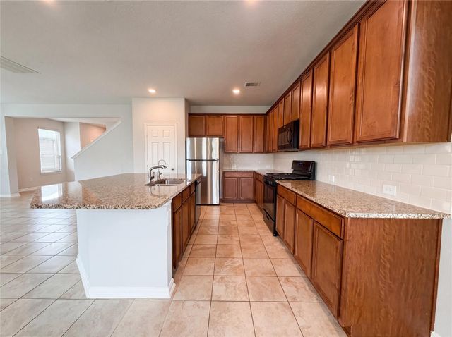 4022 Lake Cypress Circle, Houston, TX 77068