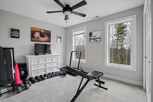 34 Horizon Drive, Goffstown, NH 03045