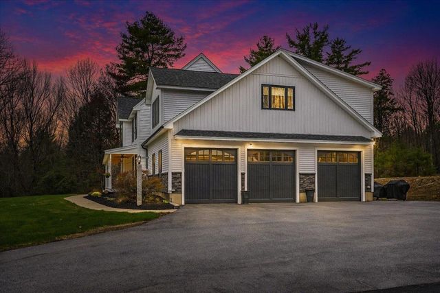 34 Horizon Drive, Goffstown, NH 03045
