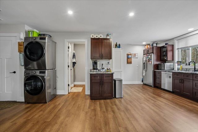 34 Horizon Drive, Goffstown, NH 03045