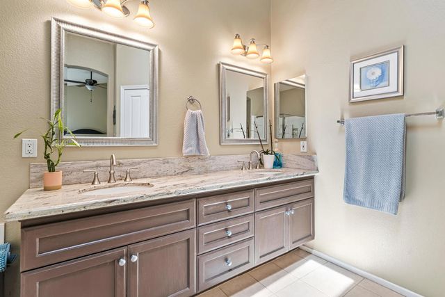 42240 Sari Court, Palm Desert, CA 92211