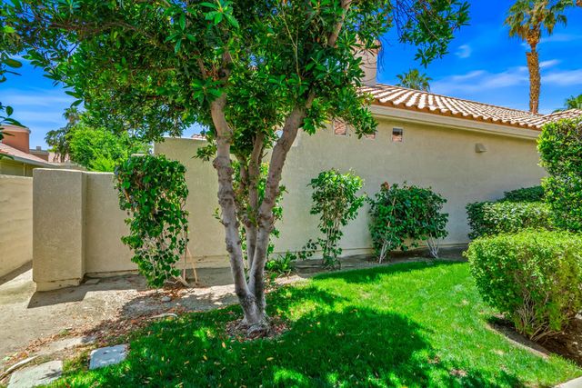 42240 Sari Court, Palm Desert, CA 92211