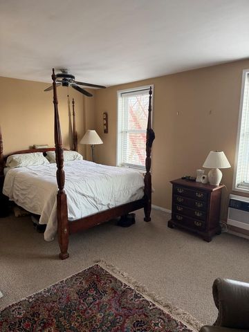 24120 Northern Blvd Apt 4A, New York City, NY 11362