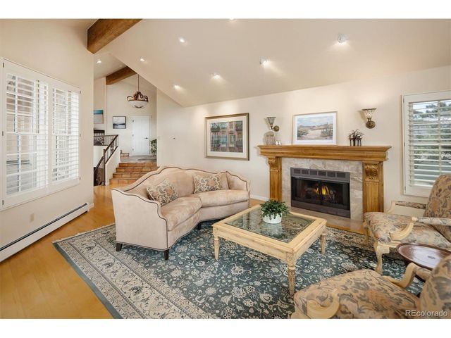 1952 Montane Dr, Golden, CO 80401