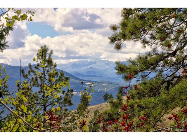 1952 Montane Dr, Golden, CO 80401