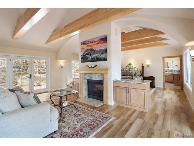 1952 Montane Dr, Golden, CO 80401