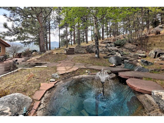 1952 Montane Dr, Golden, CO 80401