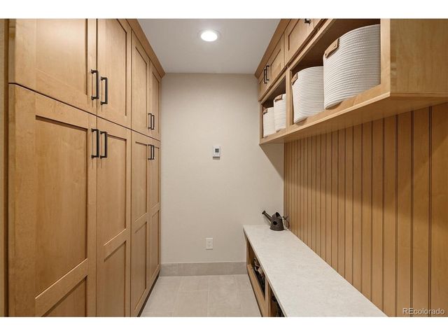 1952 Montane Dr, Golden, CO 80401