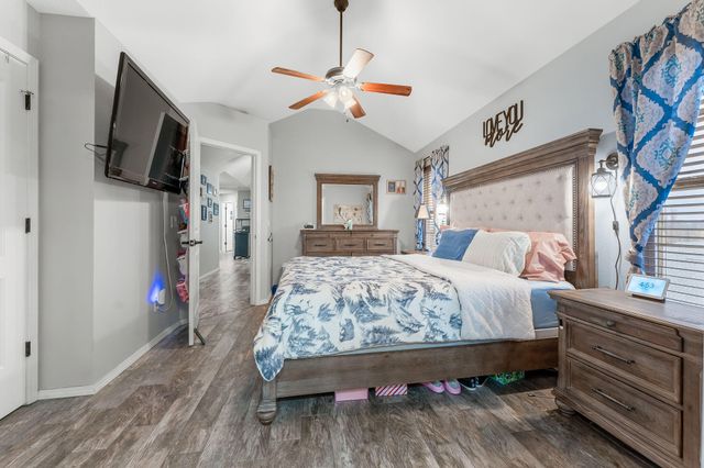 849 S Cobble Creek Boulevard, Nixa, MO 65714