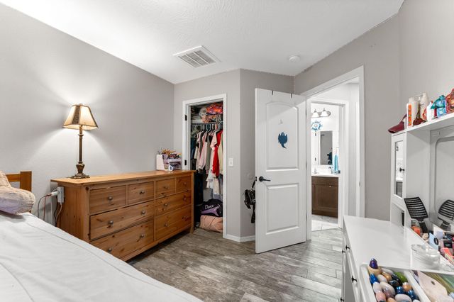 849 S Cobble Creek Boulevard, Nixa, MO 65714