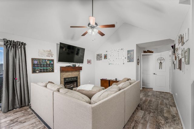 849 S Cobble Creek Boulevard, Nixa, MO 65714