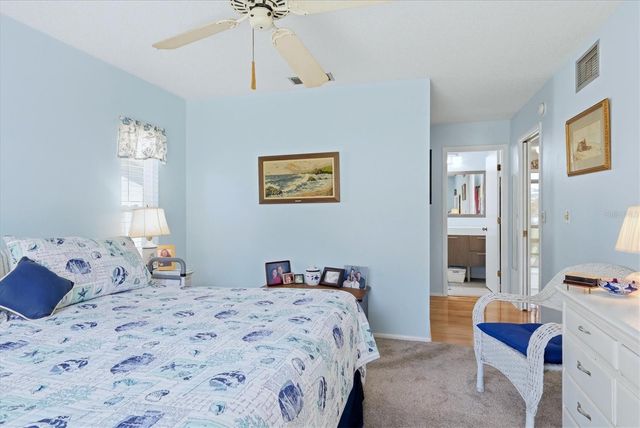 4140 OAKHURST CIRCLE W 3166, Sarasota, FL 34233