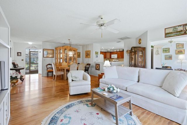 4140 OAKHURST CIRCLE W 3166, Sarasota, FL 34233