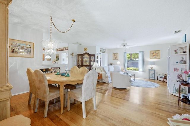 4140 OAKHURST CIRCLE W 3166, Sarasota, FL 34233