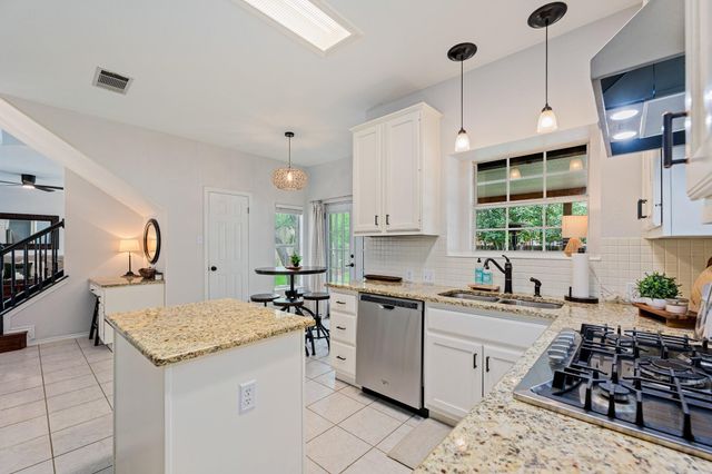 1503 Warren CV, Cedar Park, TX 78613