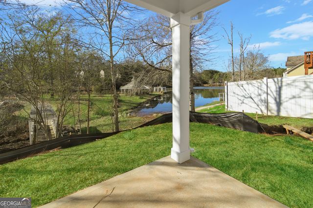 123 Duck Walk Way, Hogansville, GA 30230