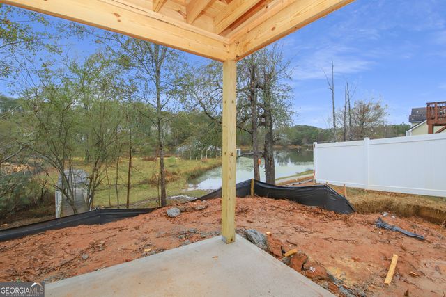 123 Duck Walk Way, Hogansville, GA 30230