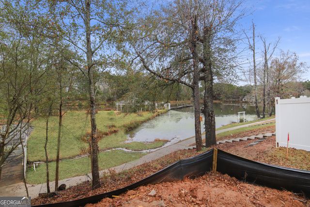 123 Duck Walk Way, Hogansville, GA 30230