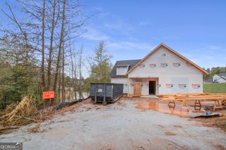 123 Duck Walk Way, Hogansville, GA 30230