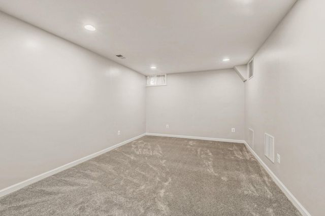 20600 PARKSIDE CIR, Sterling, VA 20165