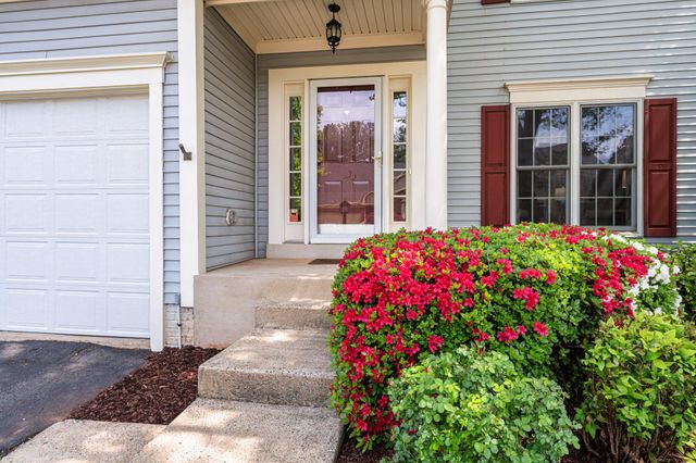 20600 PARKSIDE CIR, Sterling, VA 20165