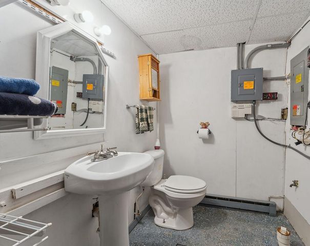 E4451 County Road F, La Valle, WI 53941