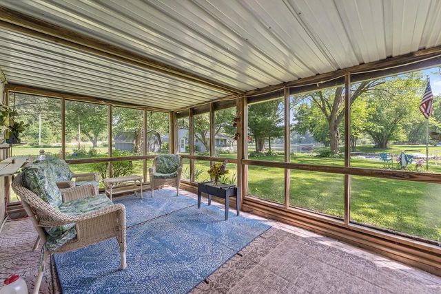 E4451 County Road F, La Valle, WI 53941