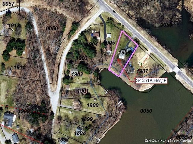 E4451 County Road F, La Valle, WI 53941